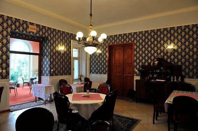 Bed and breakfast Misefa Kastely Extérieur photo